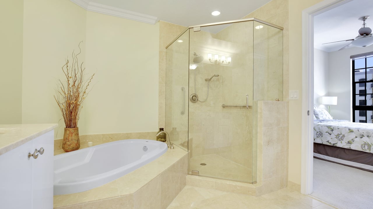 701 S Olive Ave, #1101