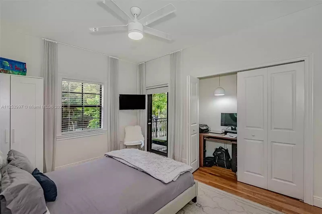 2929 Day Avenue