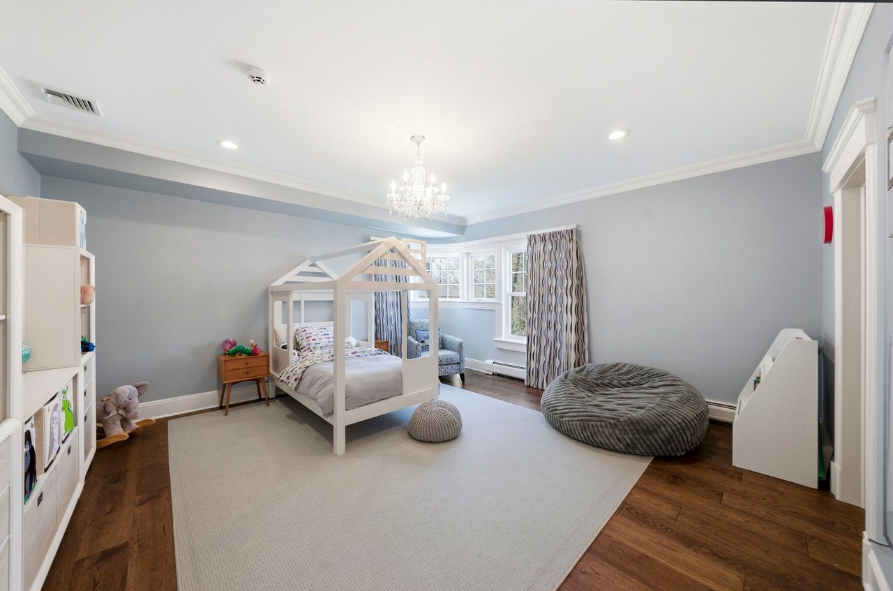 46 Park Street, Tenafly, New Jersey 07670