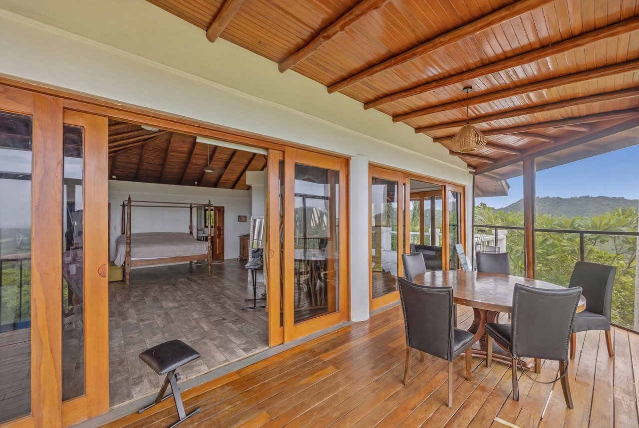 CASA EAGLE'S NEST - PALO VISTA - NEAR HUACAS