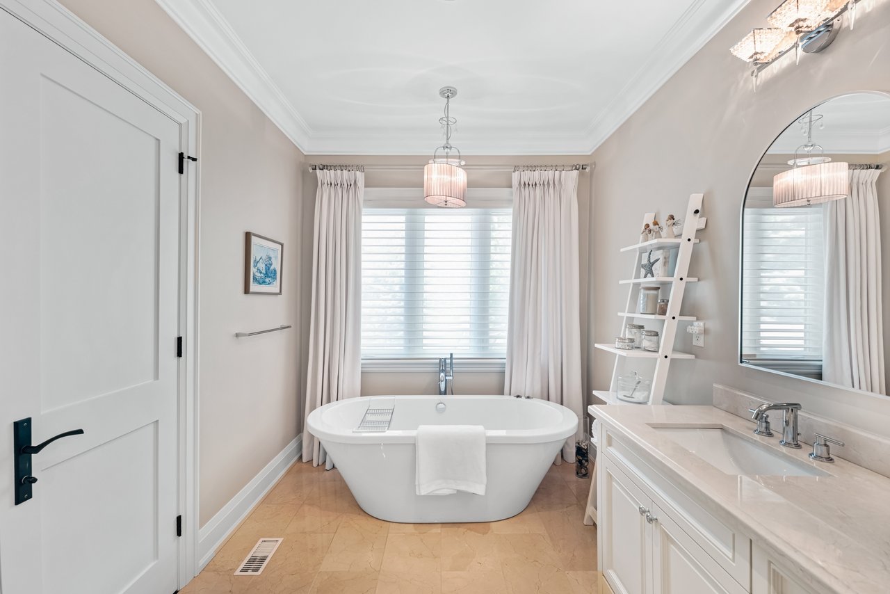 17 Wenonah Dr
