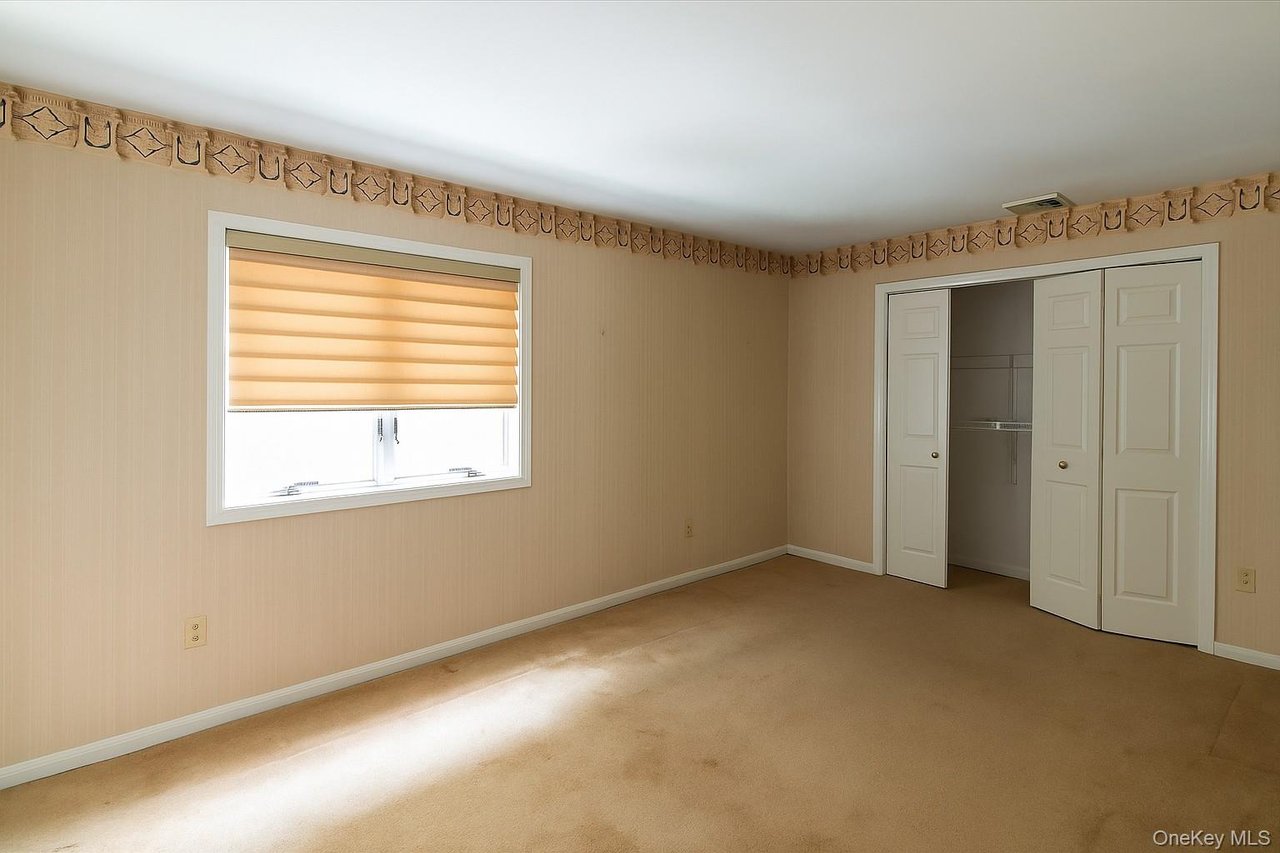 468 Peekskill Hollow Rd