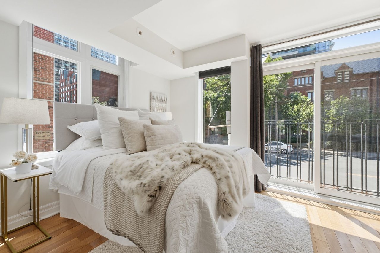 206-415 Jarvis St