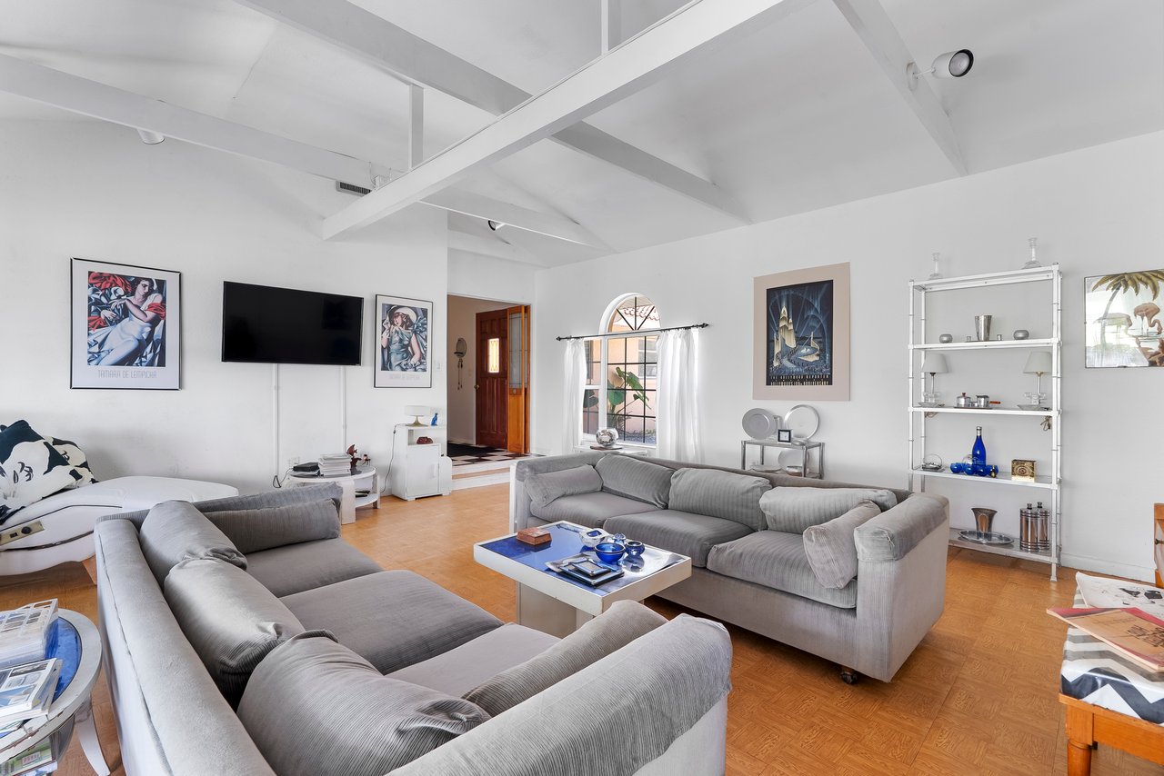 65 OAKDALE STREET, WINDERMERE, Florida 34786