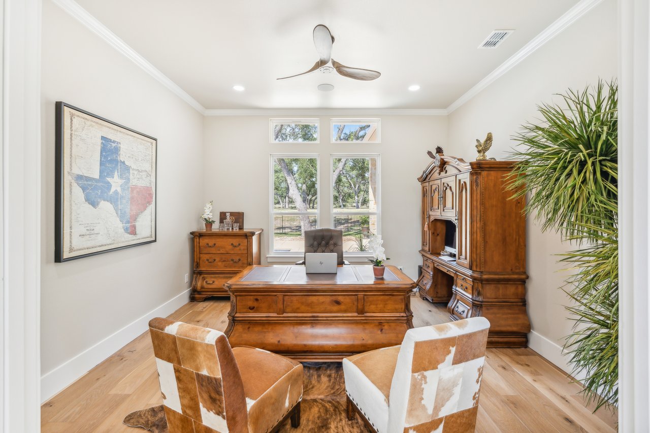 507 Arthur Court