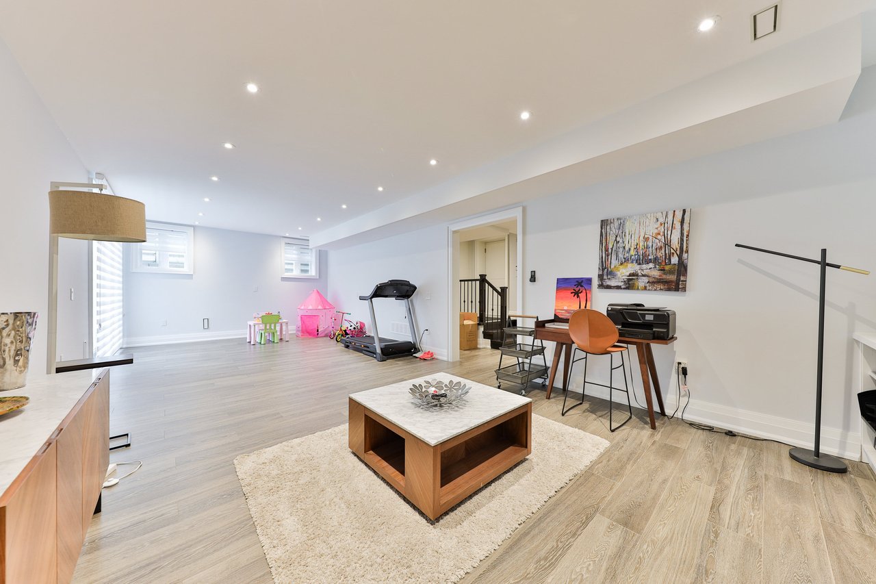 36 Cotton Dr