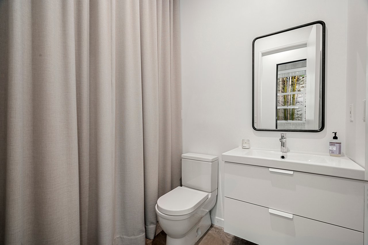 710 N Orlando Ave Unit: 104, West Hollywood