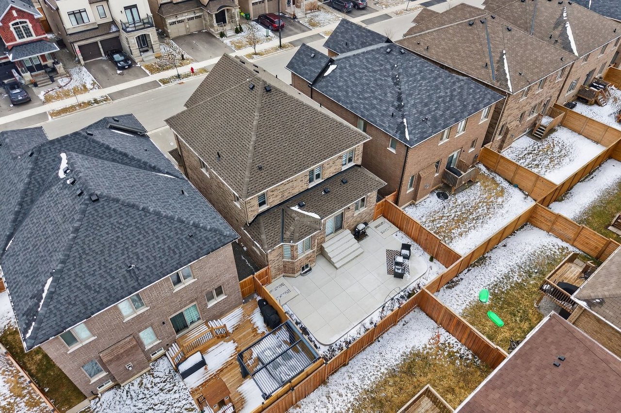 Curated Waterdown Elegance