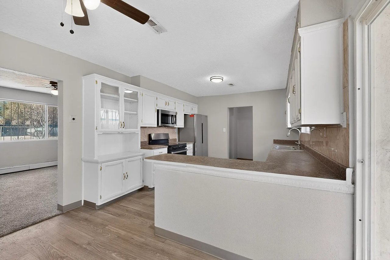 3610 El Porvenir Cir, SW