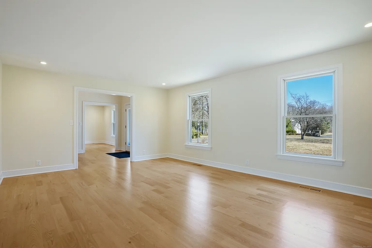 160 Old Hawleyville Rd