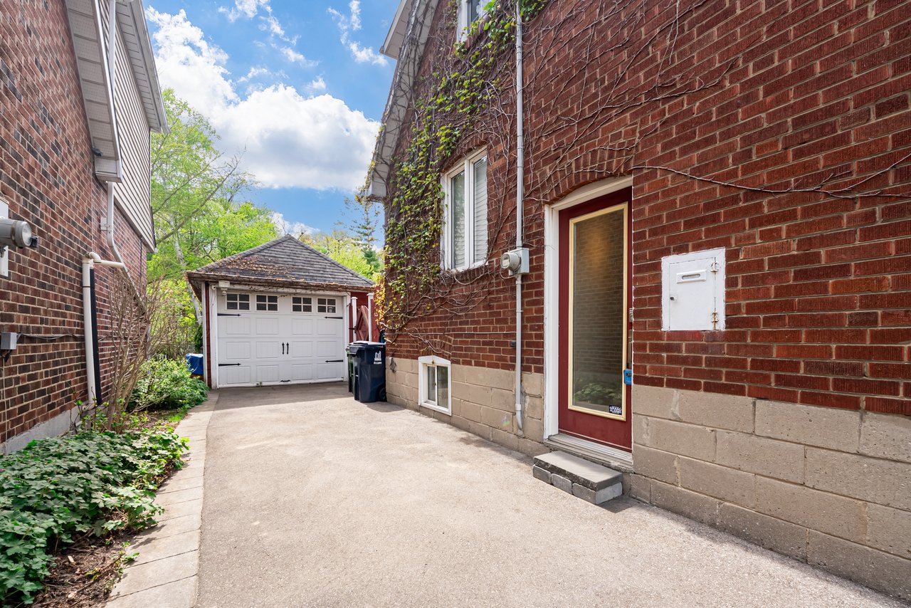 22 Worthington Cres - a Gem in Bloor West Village
