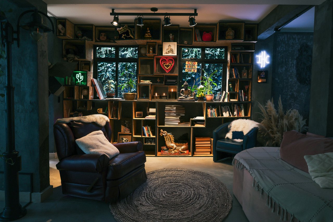 The Black House