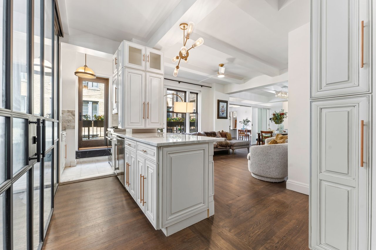 243 W End Ave #1004/1007