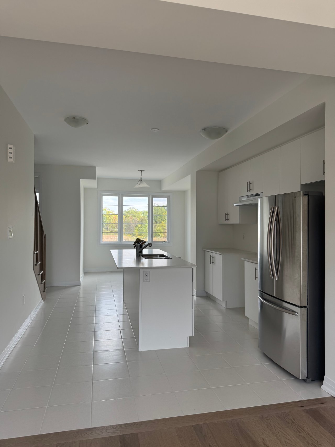 50 Lilac Lane N