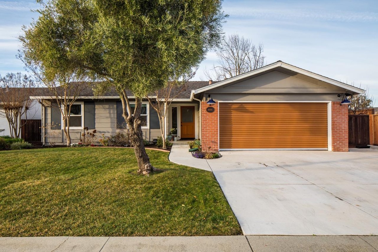 16695 Sorrel Way