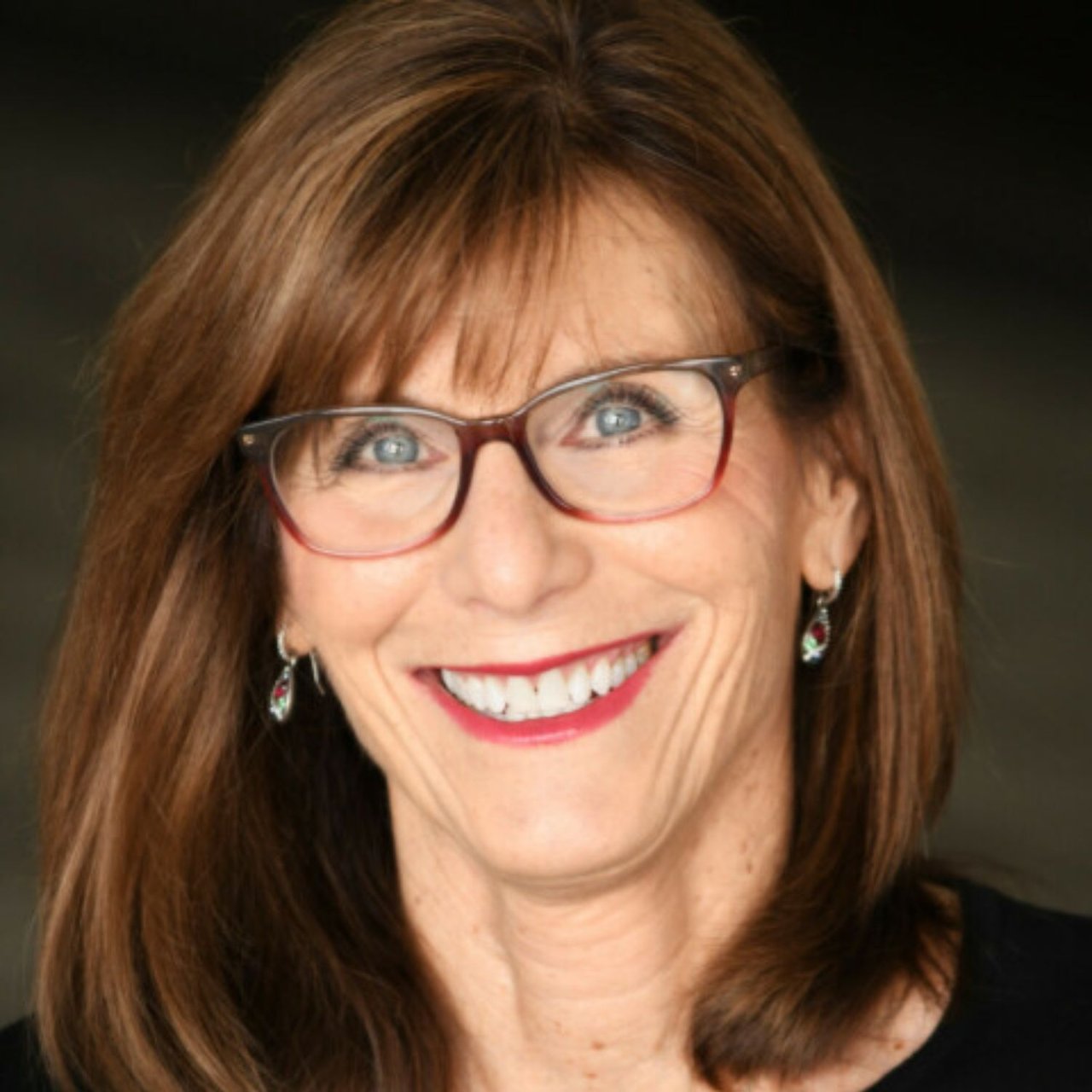 Renee Clark Barrington, IL Real Estate Agent Headshota