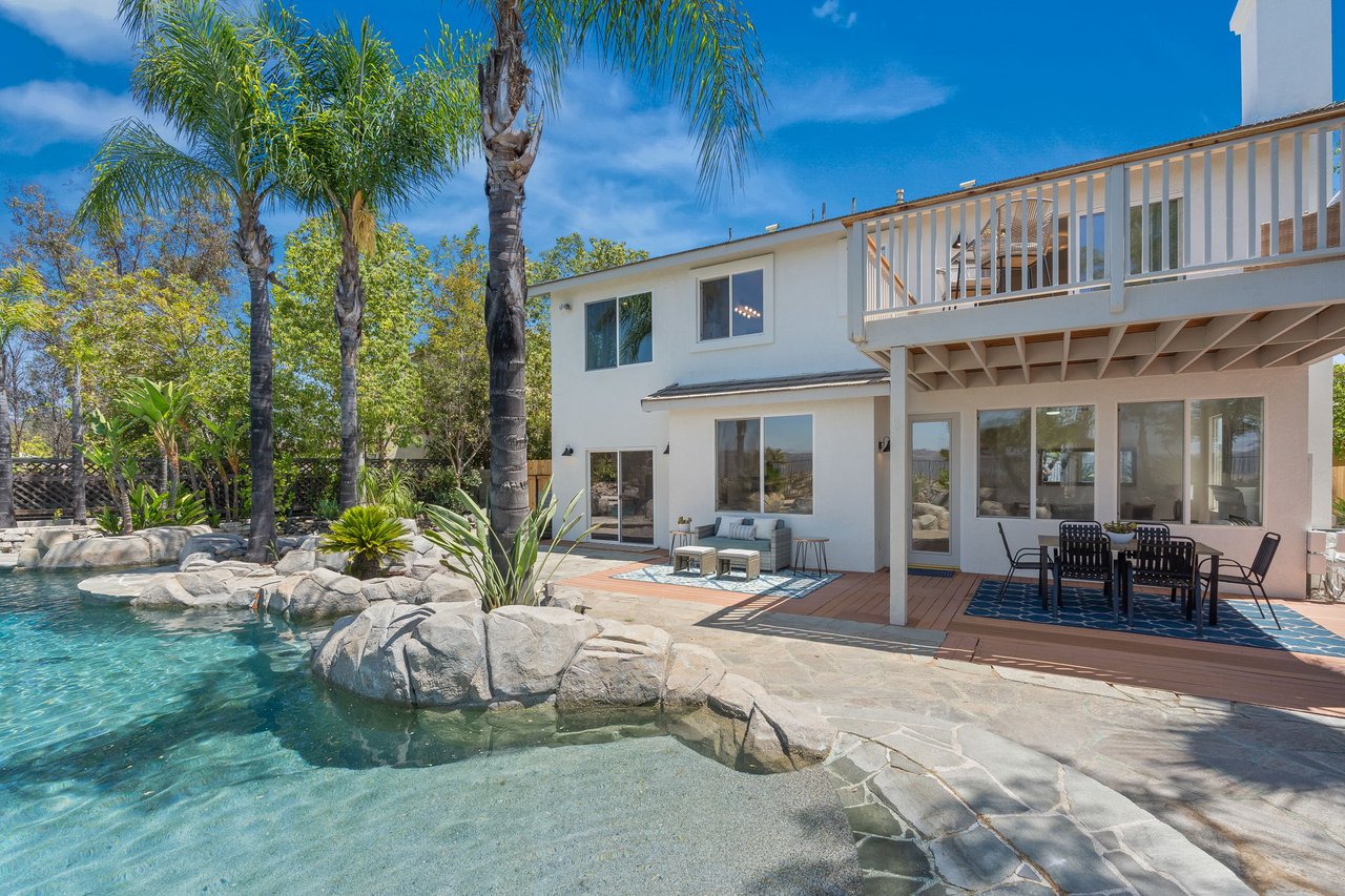 39912 Hillsboro Cir