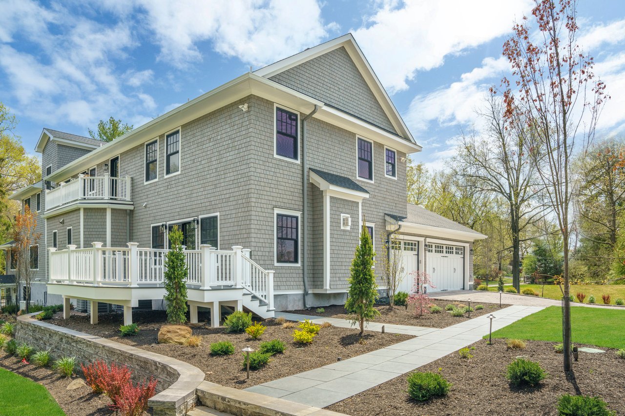 330 HARTSHORN DRIVE