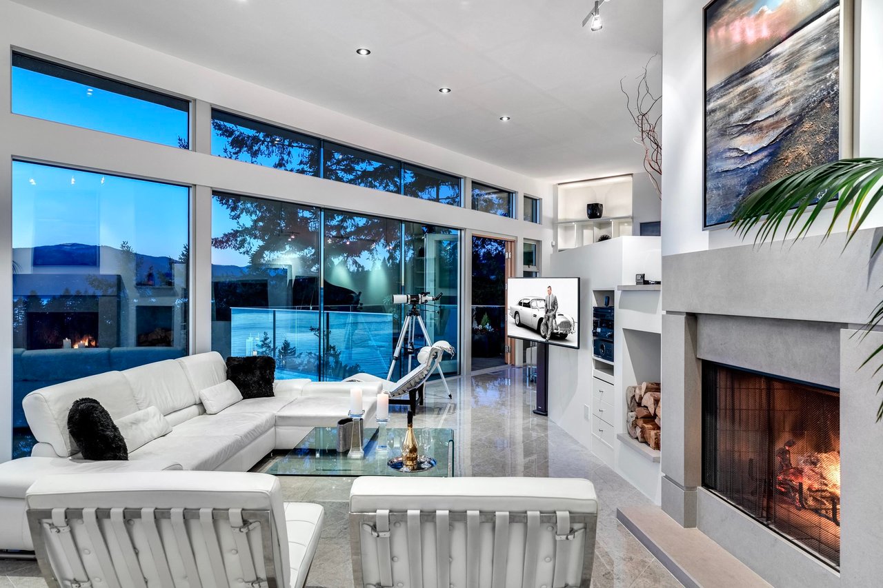 5517 Ocean Pl