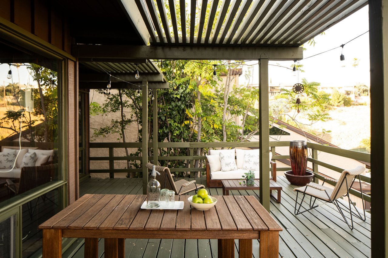 The Robert Pena Rosales Residence, 1952
