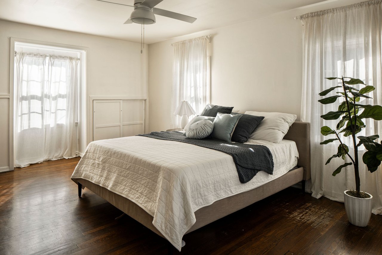 The Perry Farmhouse in Van Nuys, A Rare Rustic Compound