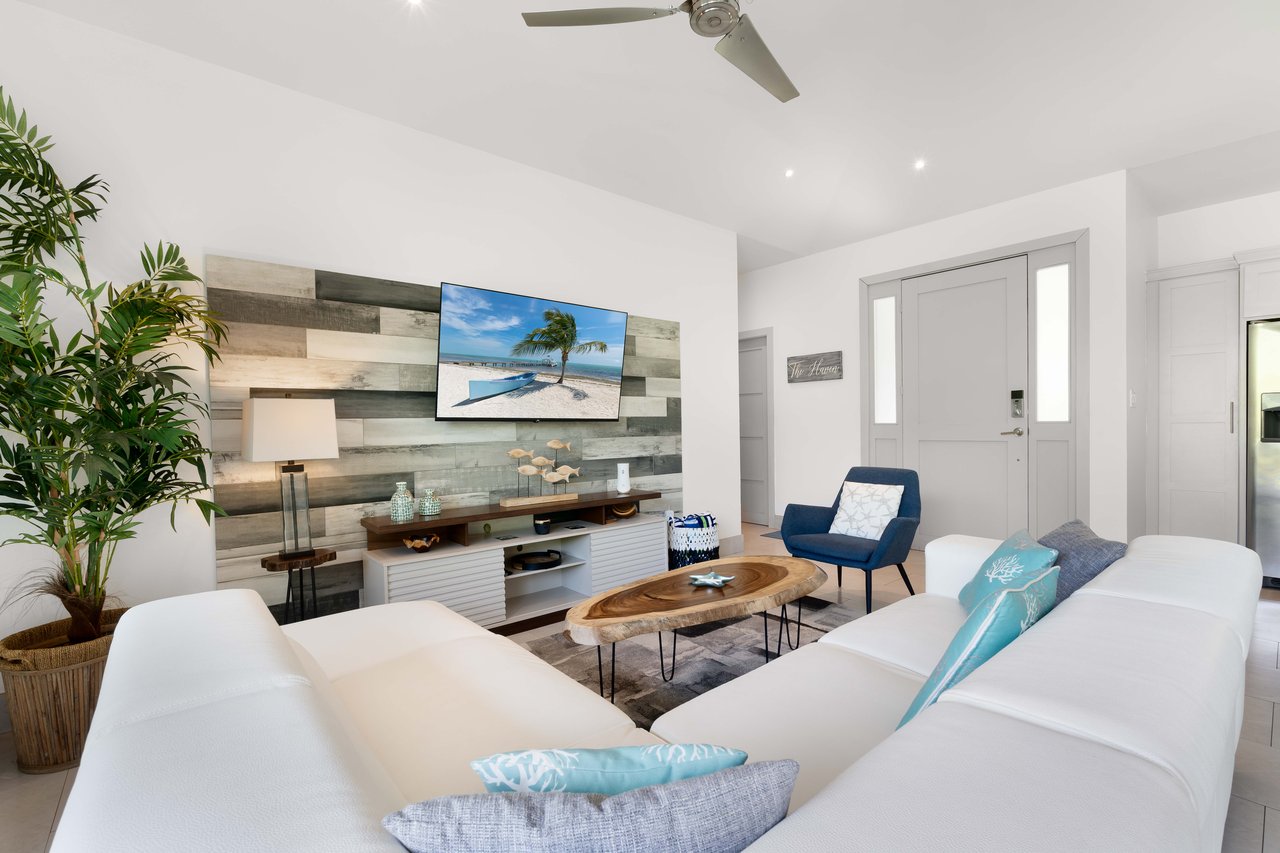 The Haven | Spacious Home + Private Casita in Gated Mar Vista Community