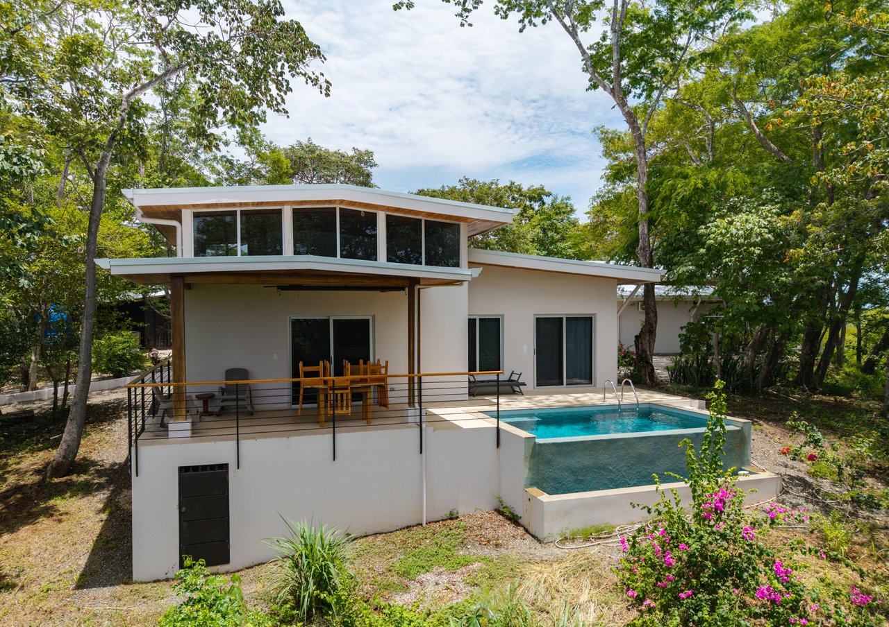 Casa de Las Barbas & Casa Libertad | Two Ocean View Homes on 3.5 Acres in Pura Jungla