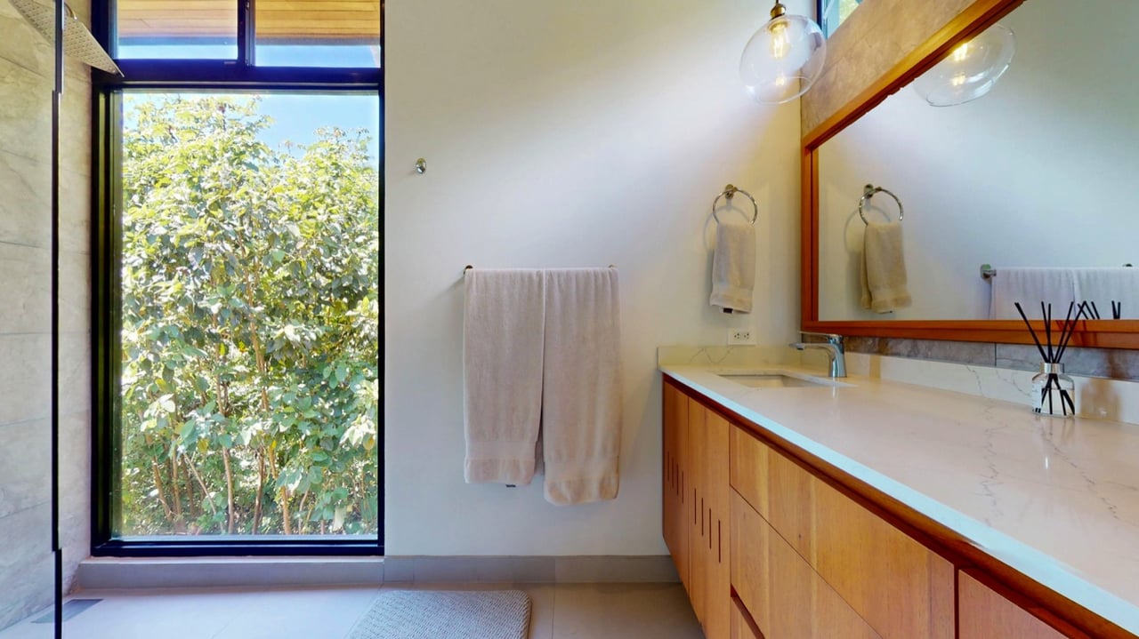 Private Modern Tropical Paradise Home For Sale in Ojochal, Costa Rica