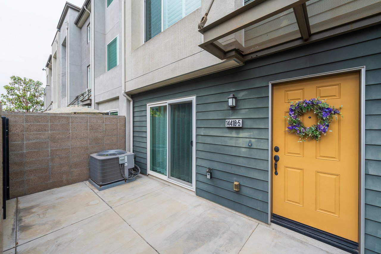 14418-5 Plum Lane