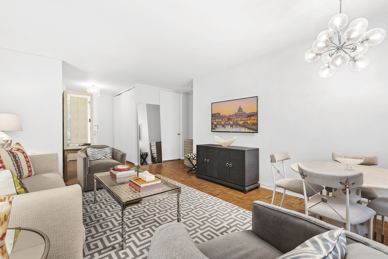 201 W 72ND Street 6G