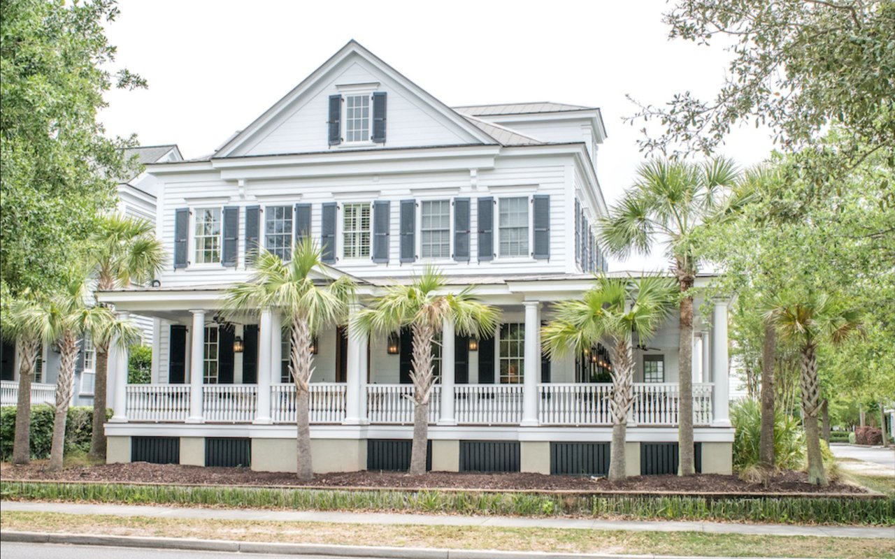 A Featured Listing – 218 N Shelmore Boulevard