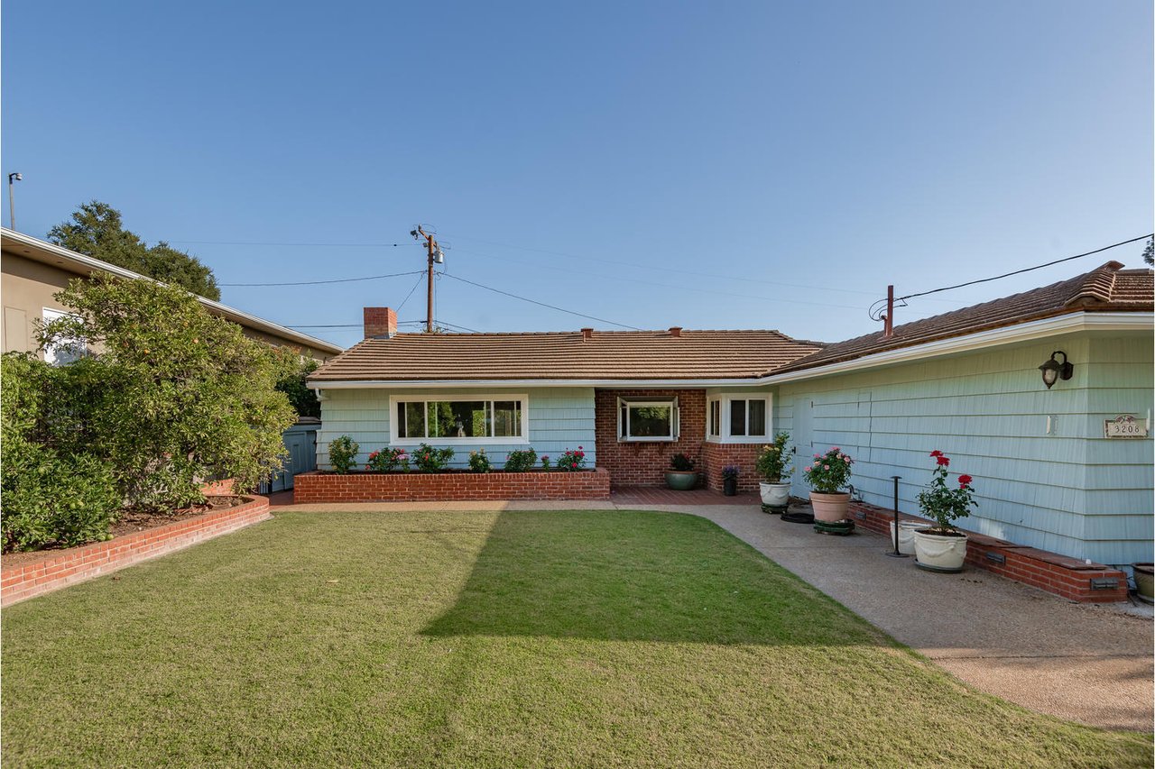 3208 Laurel Canyon Rd