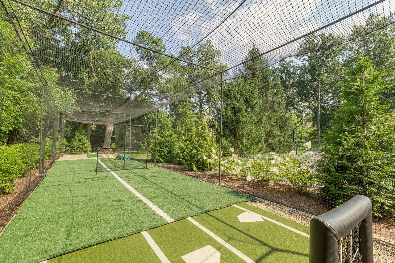 510 Broadsmoore Drive