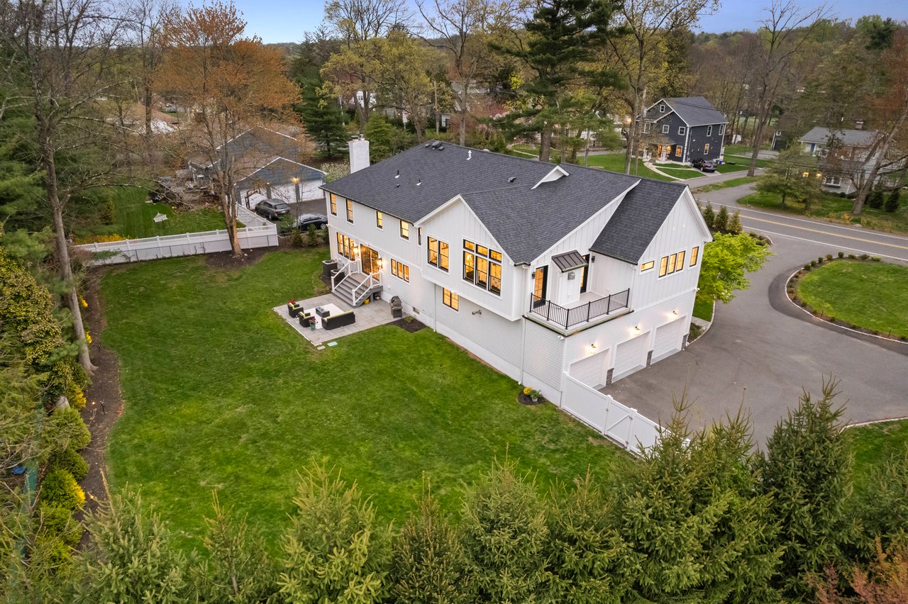 Just Listed: Designer 6BR Home in Coveted Hartshorn Section of Short Hills