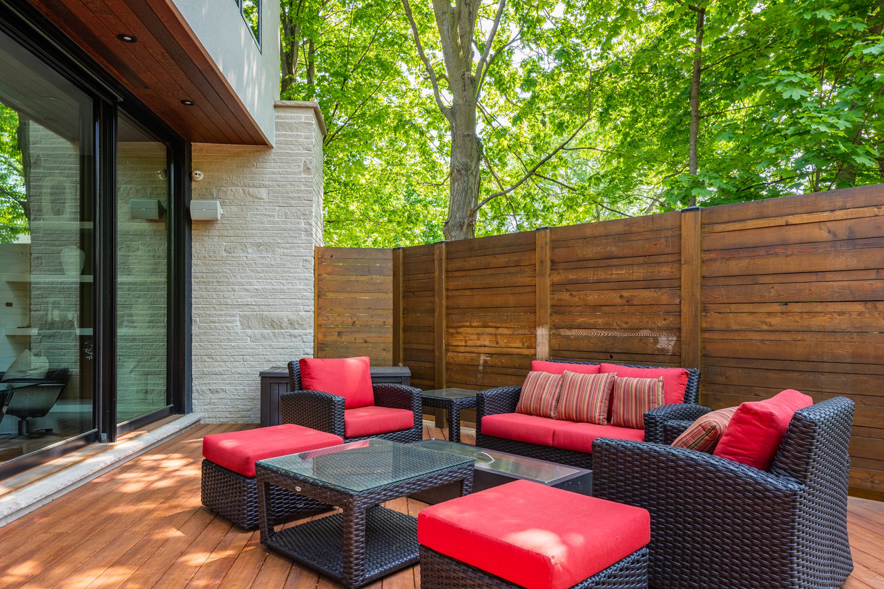 1388 Acton Crescent