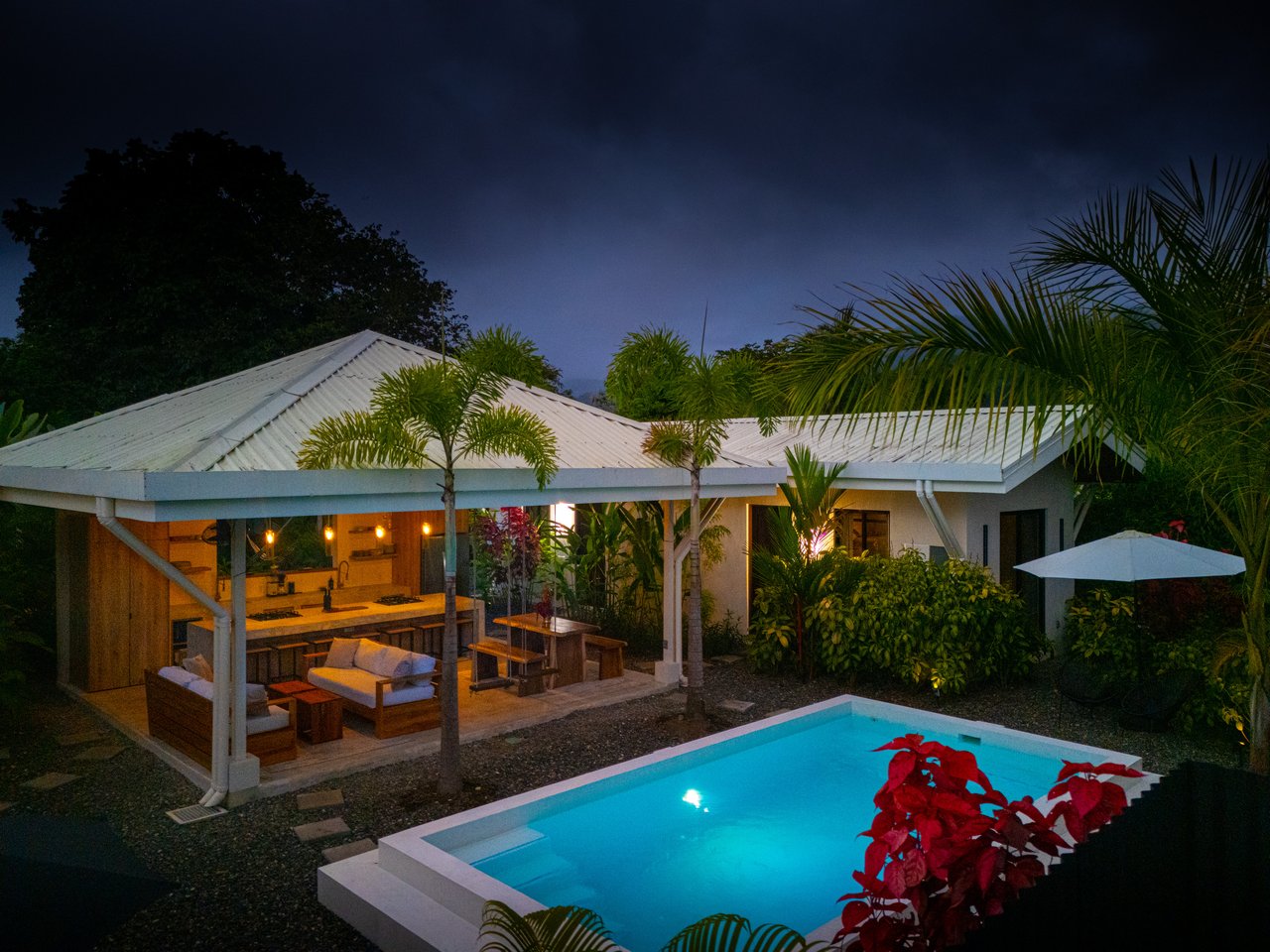 Income Ready Boutique Investment near Whale's Tail Beach