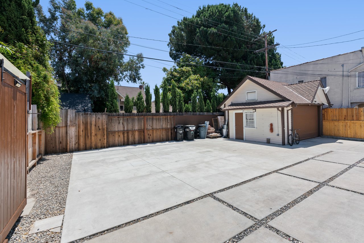 1810 Westmoreland Blvd, Los Angeles