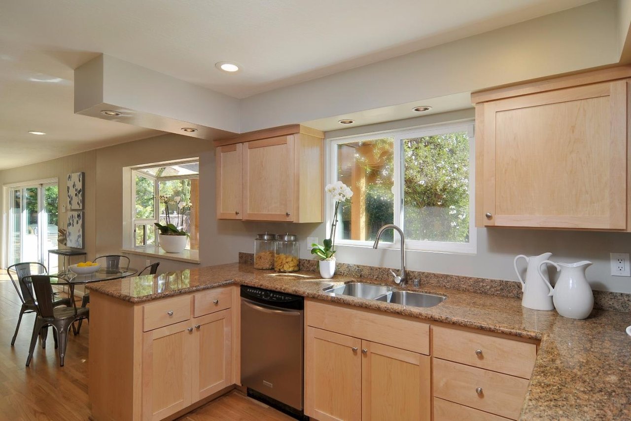 1035 Crooked Creek Drive