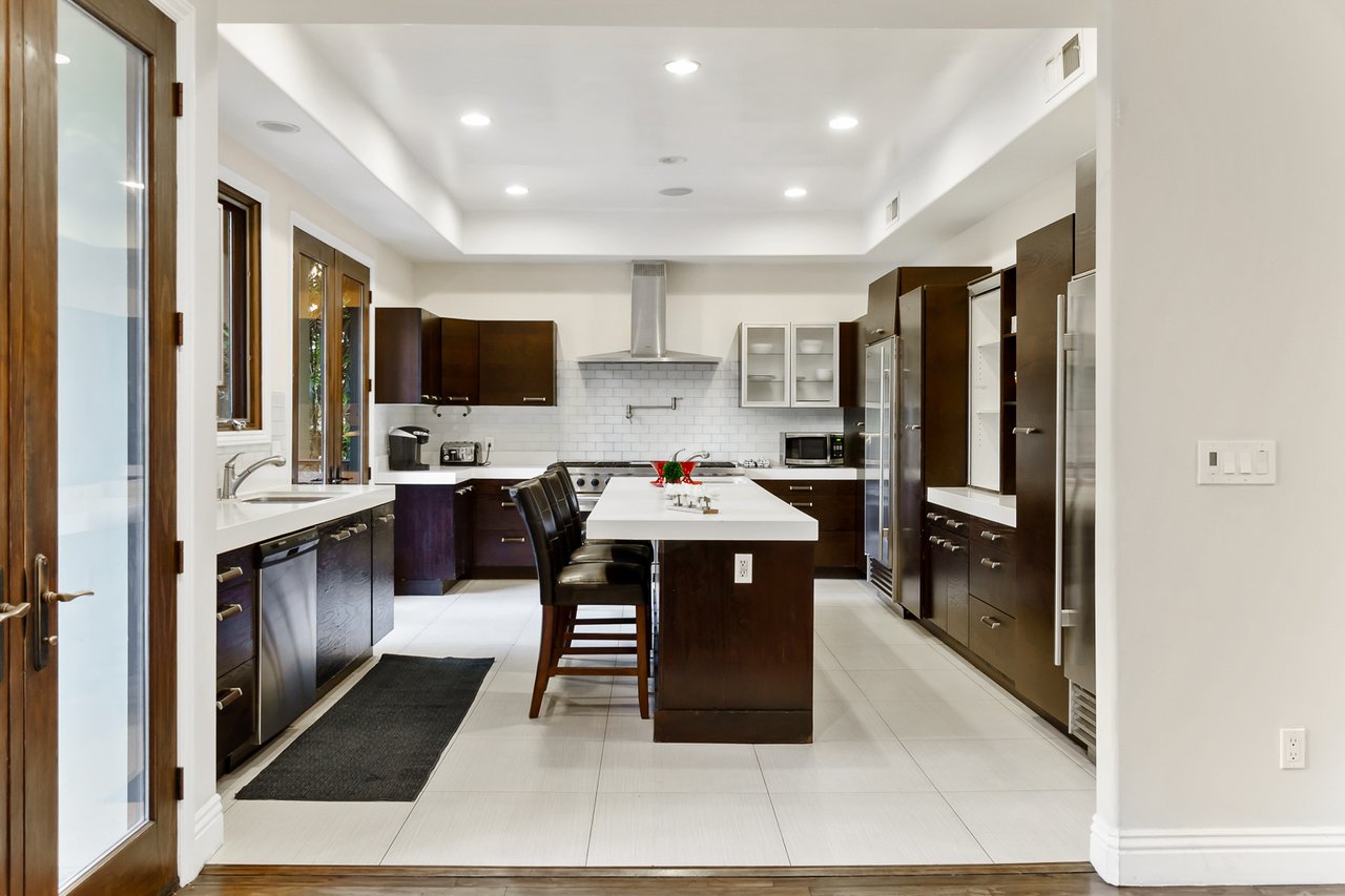 Valley Opulent