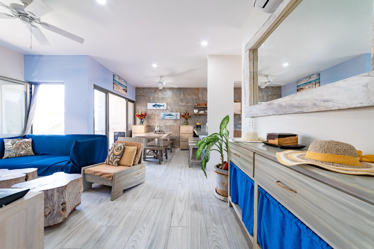 2 Bedroom Condo Cottage  Santa Cruz