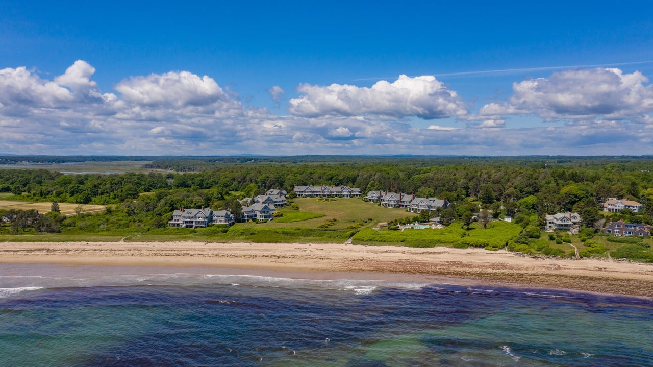 16 Atlantic Drive, Unit #: 16