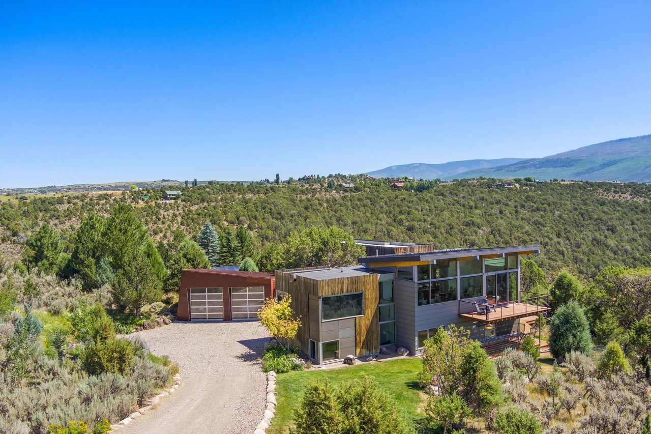 457 Schooner Lane