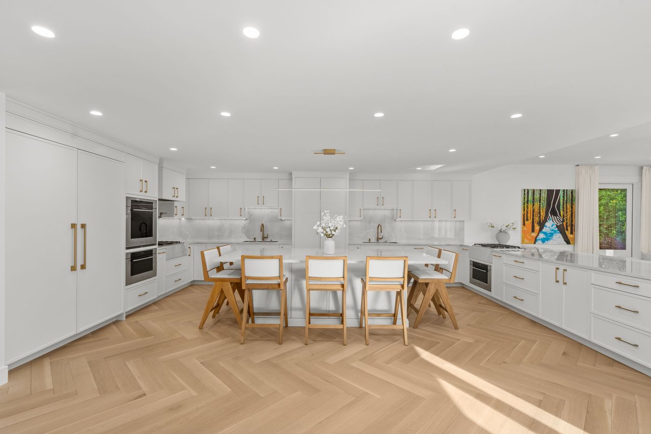 306 Hutchinson Road