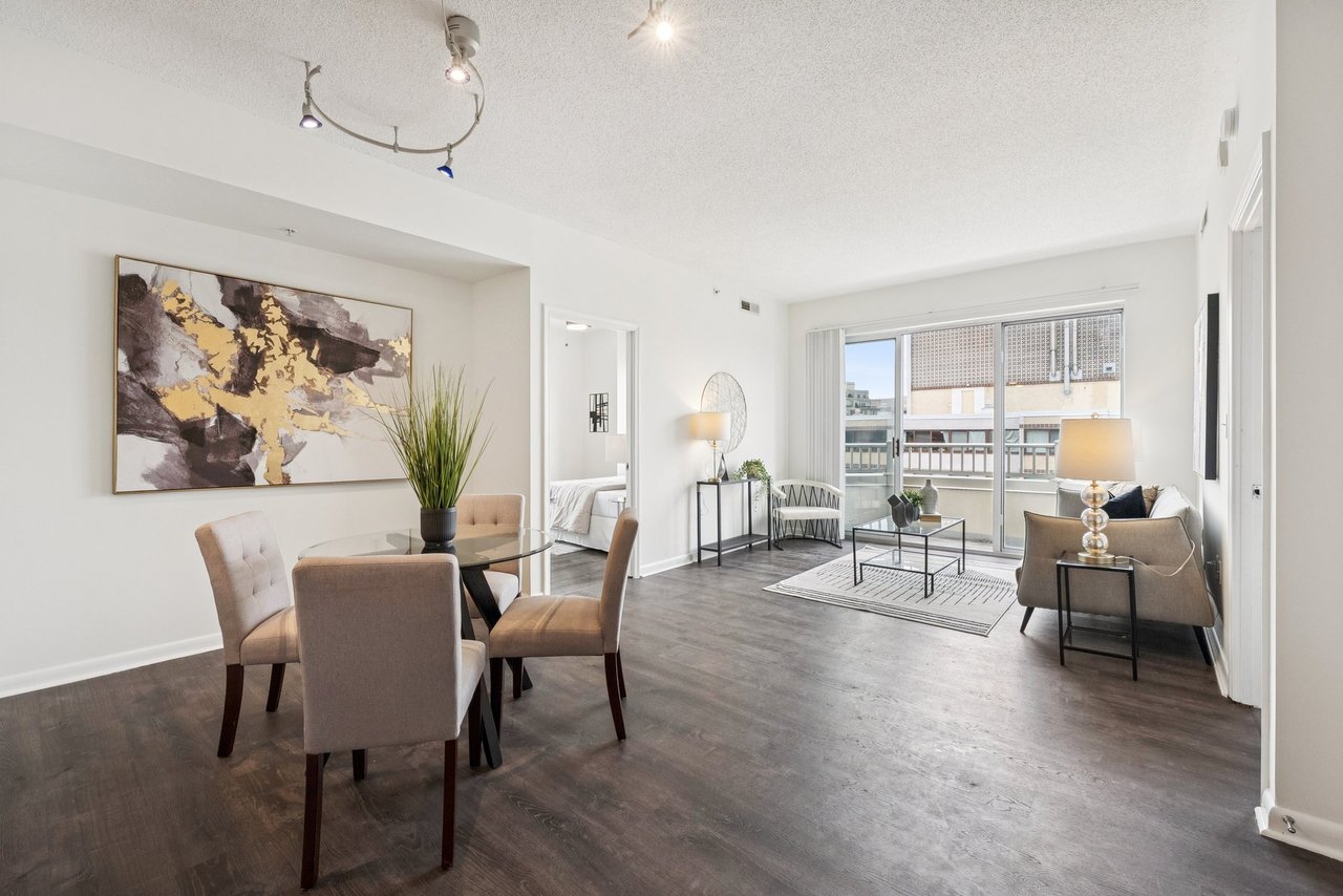 1111 11th St NW