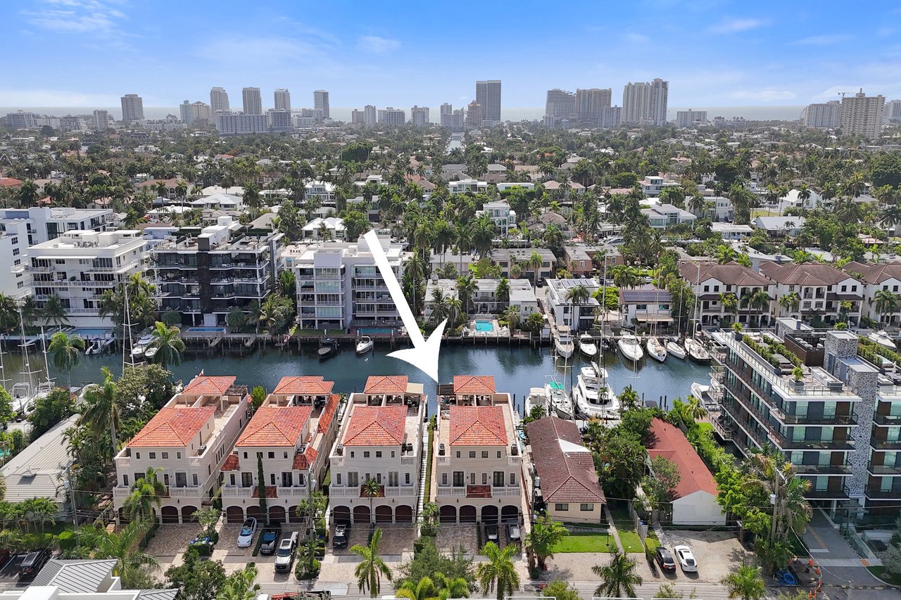210 HENDRICKS ISLE, FORT LAUDERDALE FL 33301  