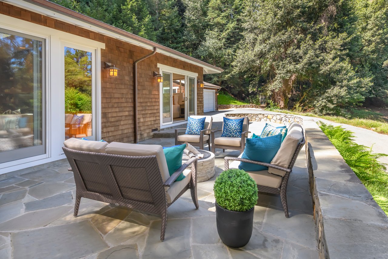 Enchanted Single-Level Haven Among the Redwoods