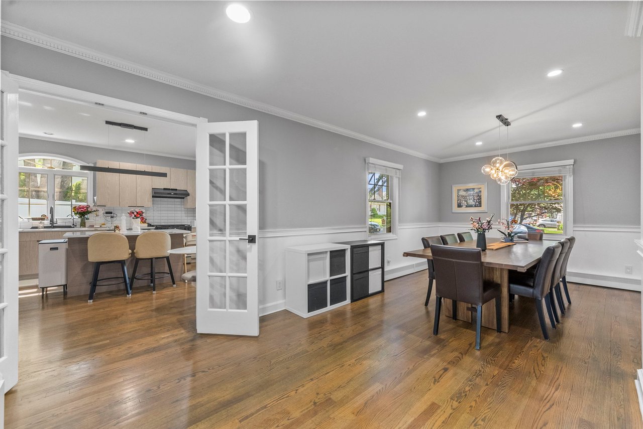 200 Hillside Ave, River Edge, NJ 07661