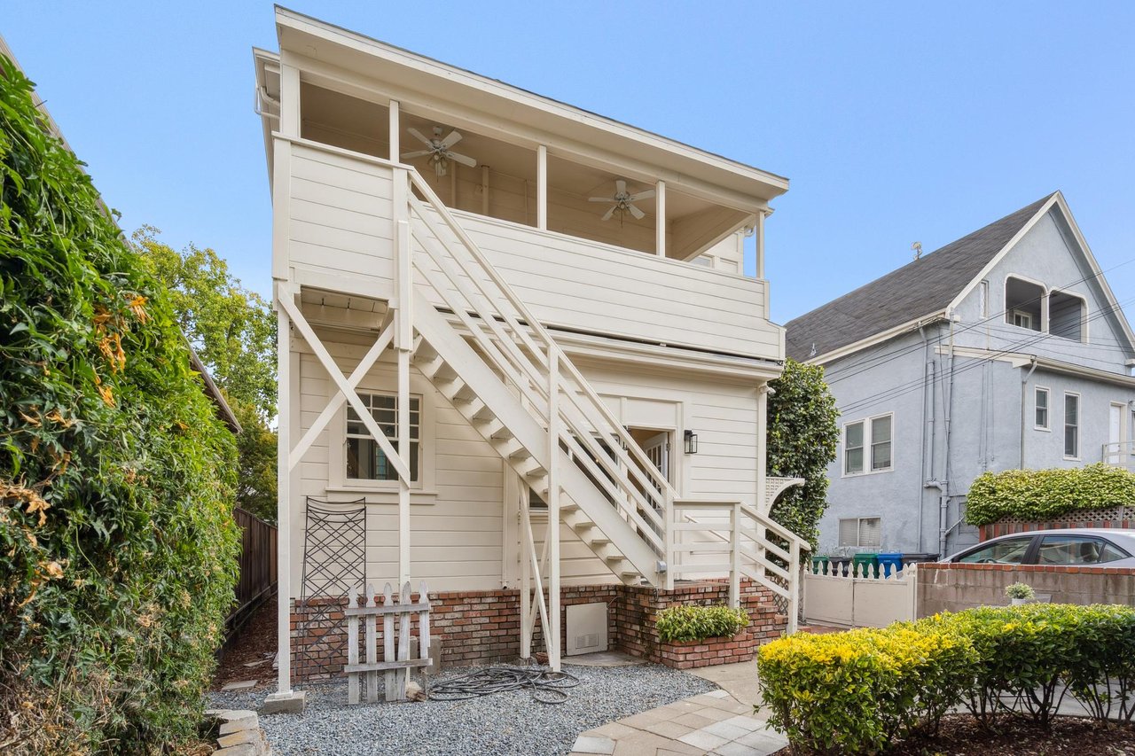 2120 & 2122 Encinal Avenue A & B 