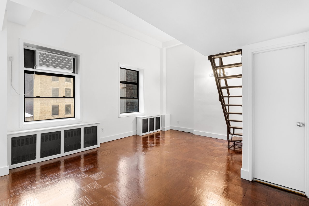132 East 45th Street
