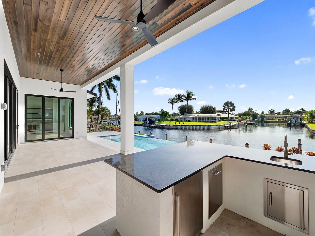 846 Cypress Lake CIR